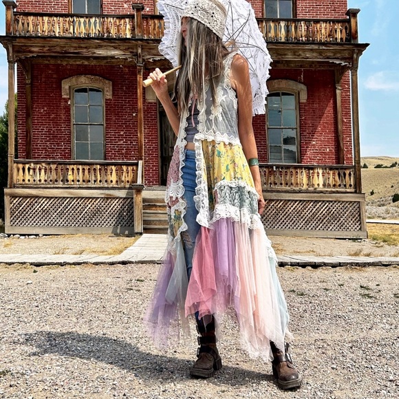 Cotton Candy Duster - Picture 5 of 5